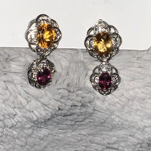 Elegant Silver and Gold Floral Earrings